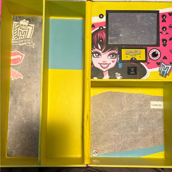 Monster High Latch Box - Picture 5 of 5